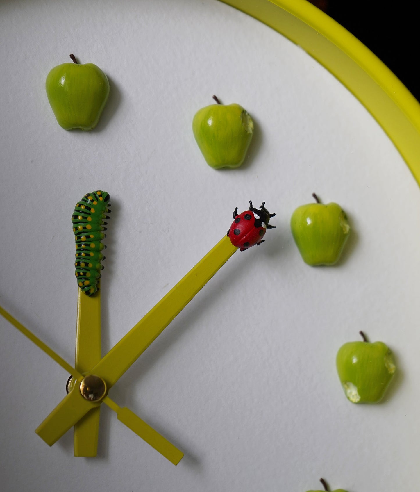 The Apple Clock