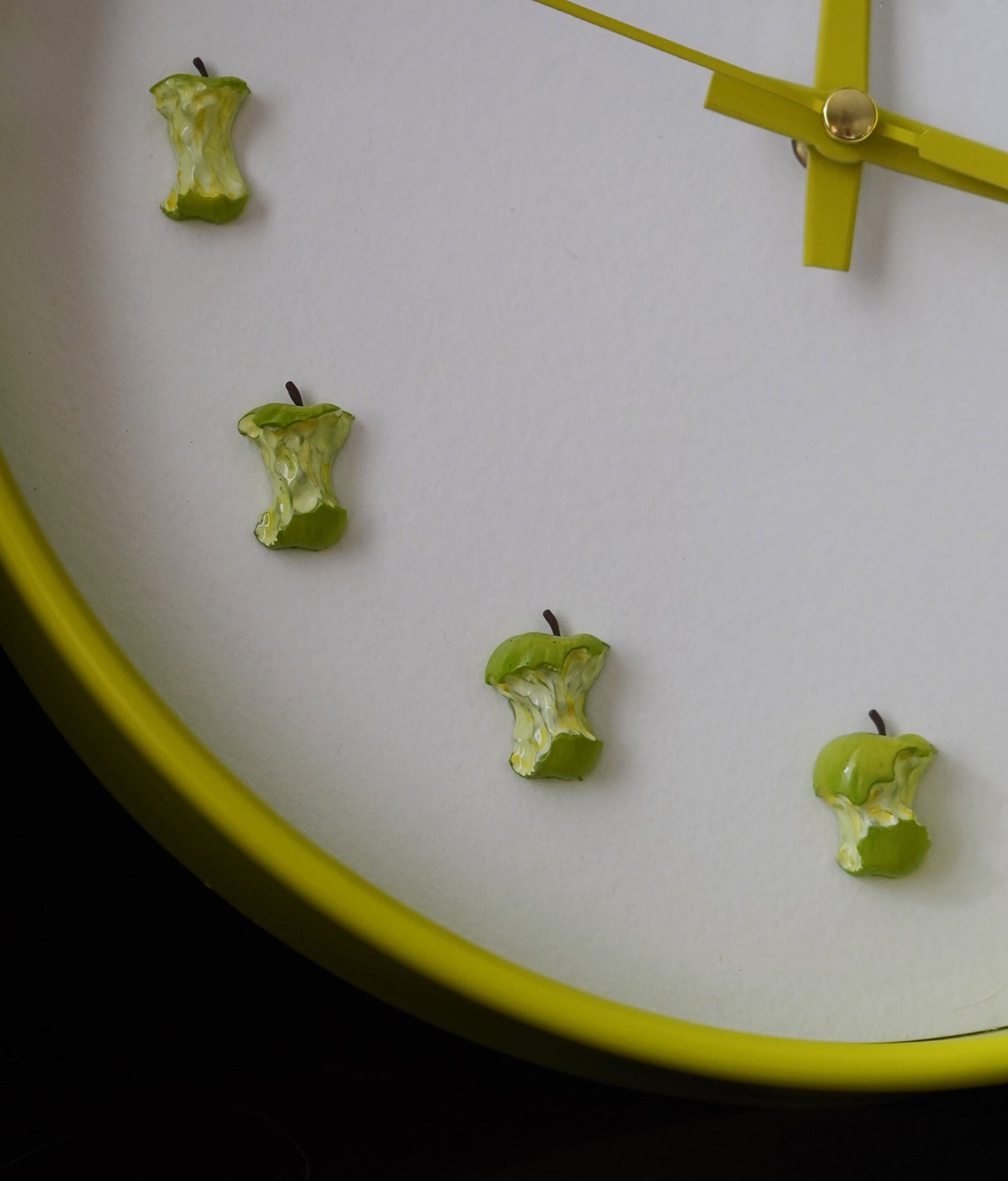 The Apple Clock