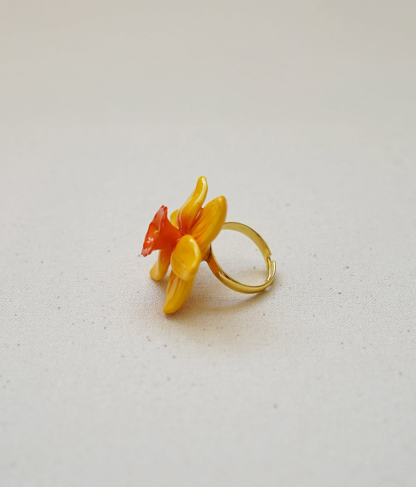 Daffodil Rings