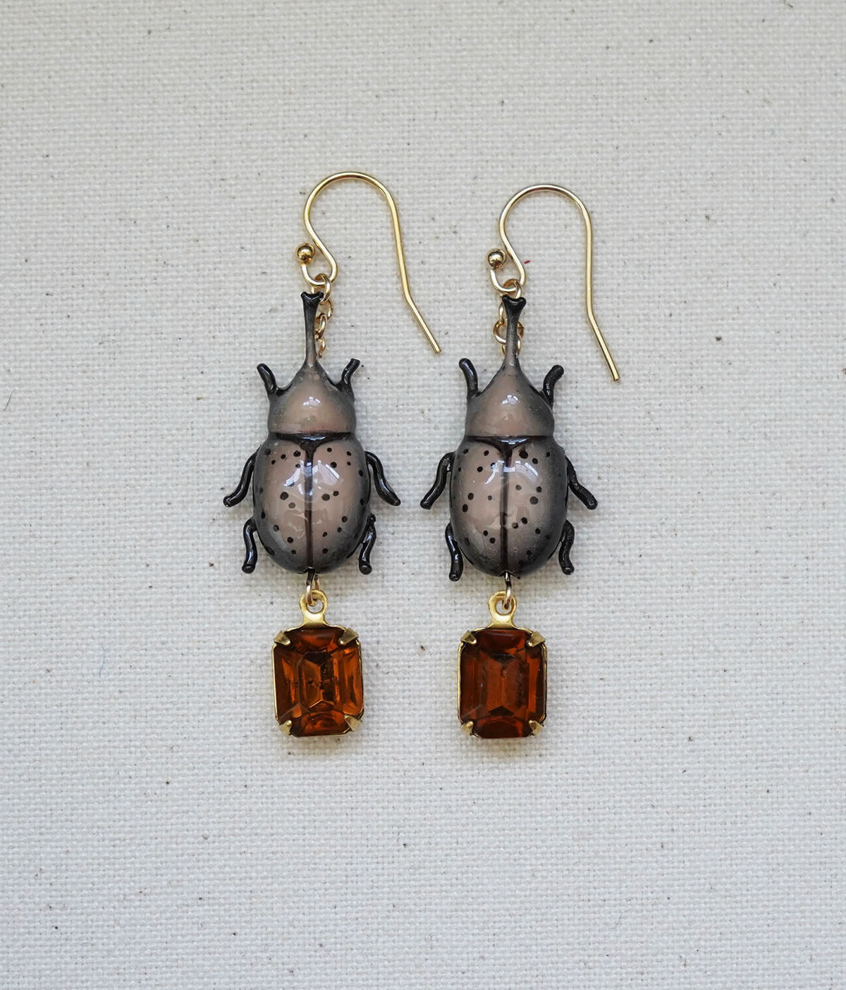 Rhinoceros Beetle Earrings (Coffee)