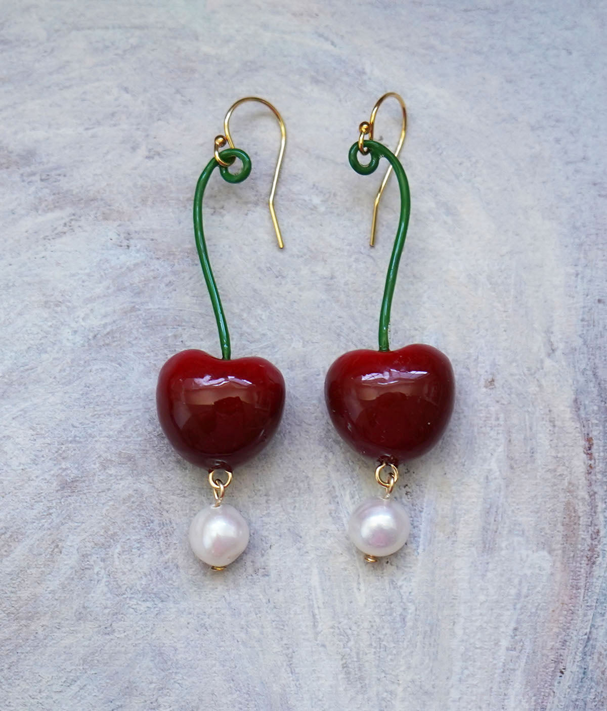 Cherry Earrings (Pearl)